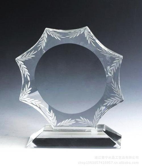 水晶世界，璀璨商机——专业水晶制品厂家直供批发
