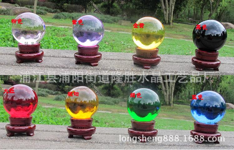 白水晶球与水晶内雕球 浦江工厂定做工艺品的极致之美